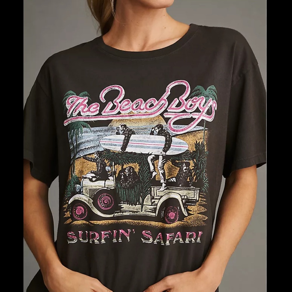 Anthropologie LETLUV Gray Graphic Tee